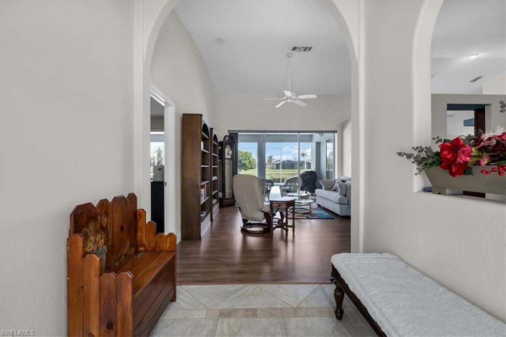 1157 SE 32nd TER