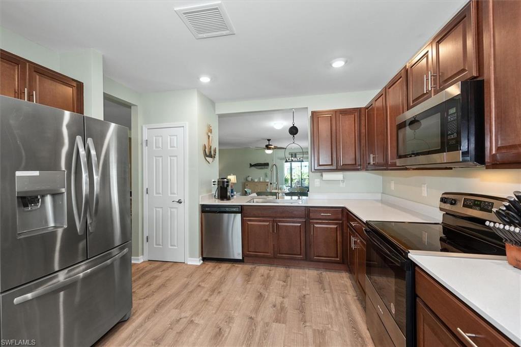 2805 NW 4th TER
