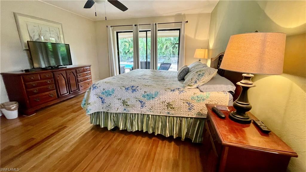 Master bedroom with King bed