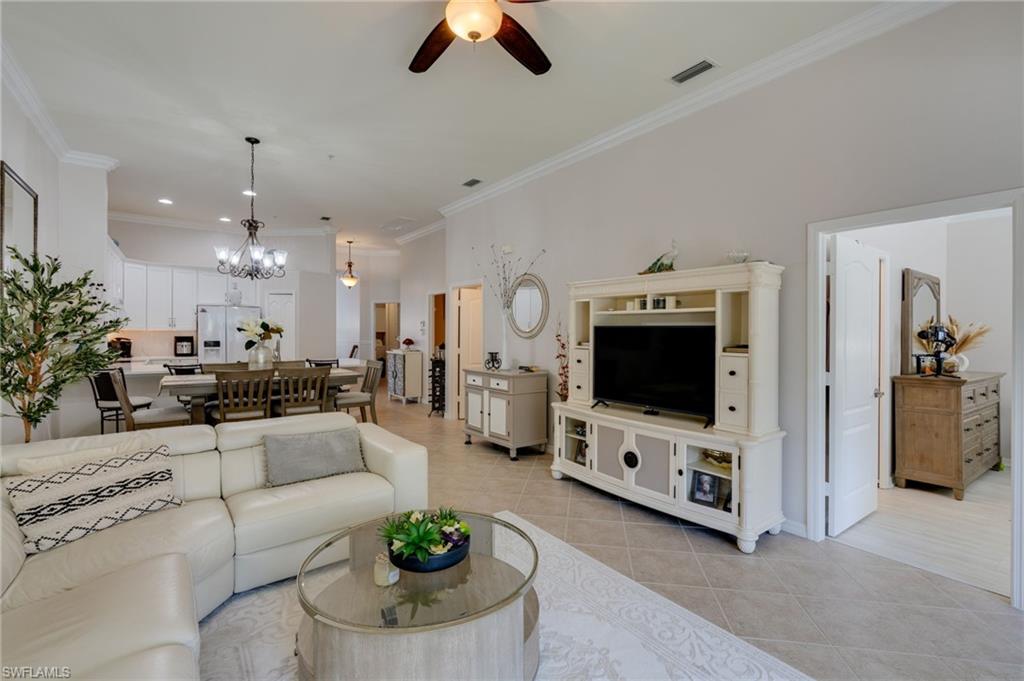 1118 Sweetwater LN 1305 photo 19
