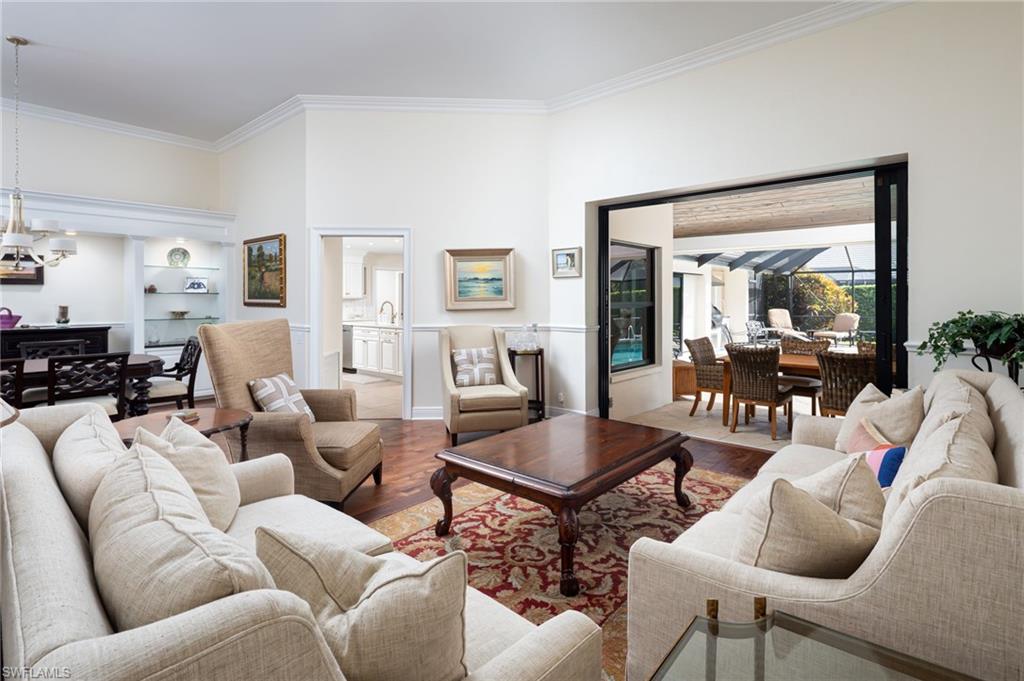 196 Monterey DR