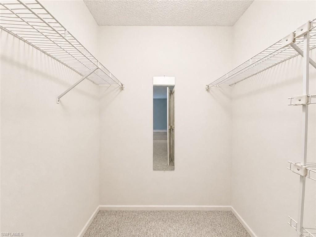 8041 Woods CIR 14 photo 16