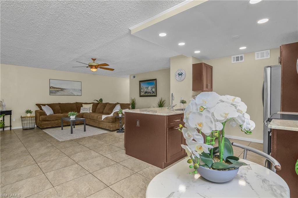4112 19th PL 104 photo 7