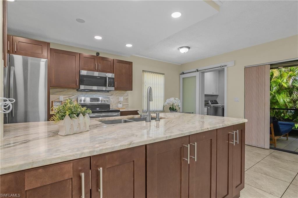 4112 19th PL 104 photo 10