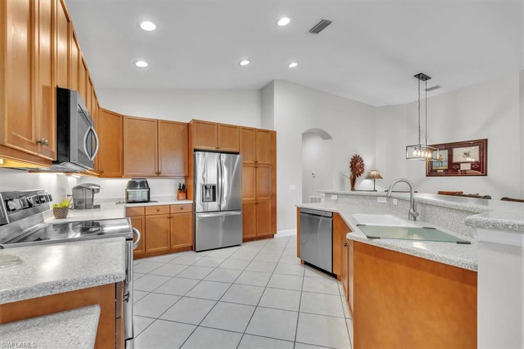 9276 Aviano DR 202 photo 12