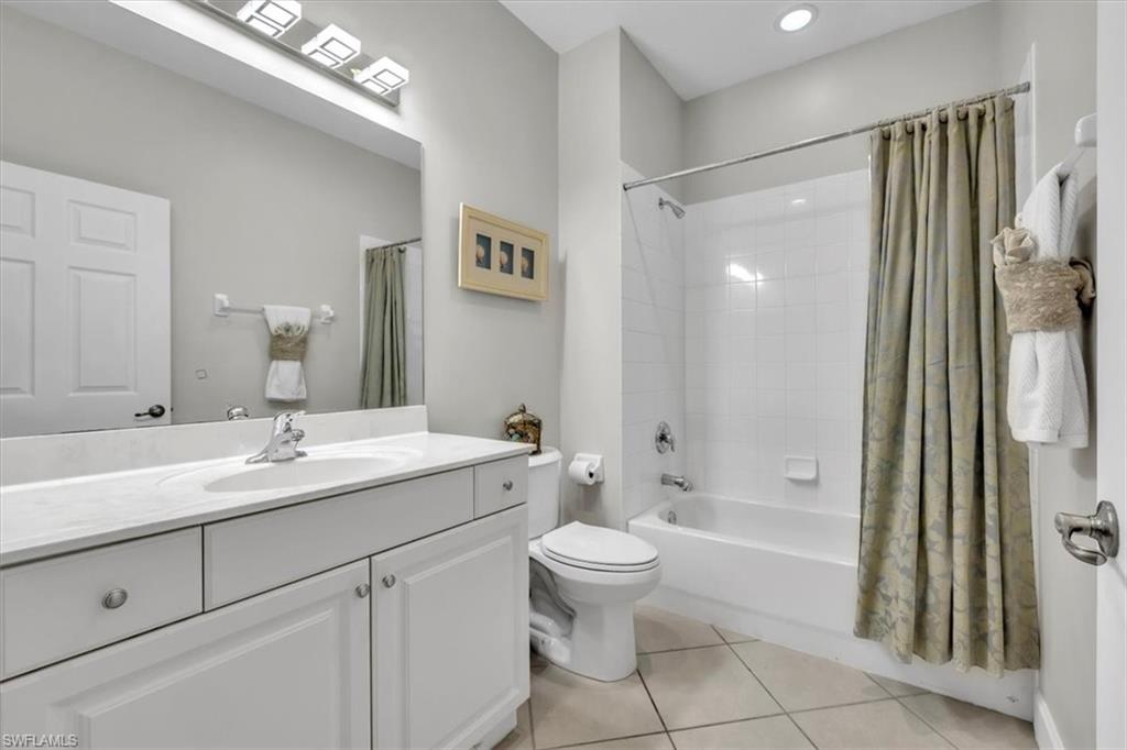 9276 Aviano DR 202 photo 32