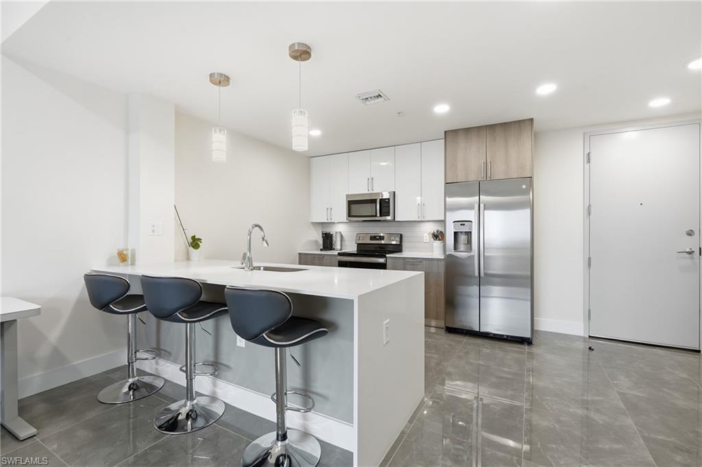 26600 Rosewood Pointe DR 302 photo 6
