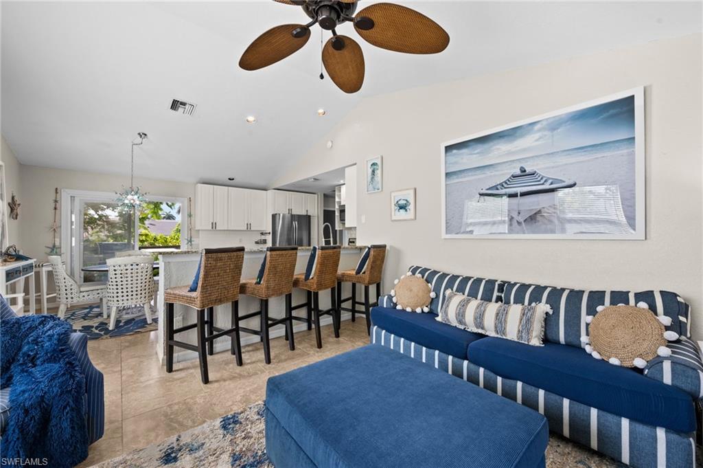 105 Hilo ST photo 10