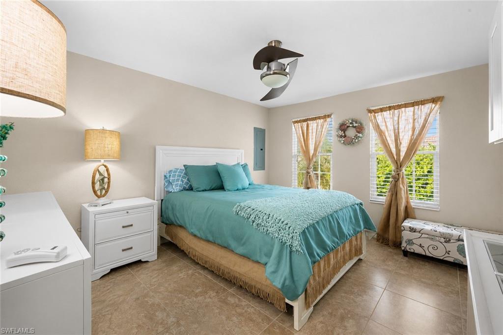 105 Hilo ST photo 15