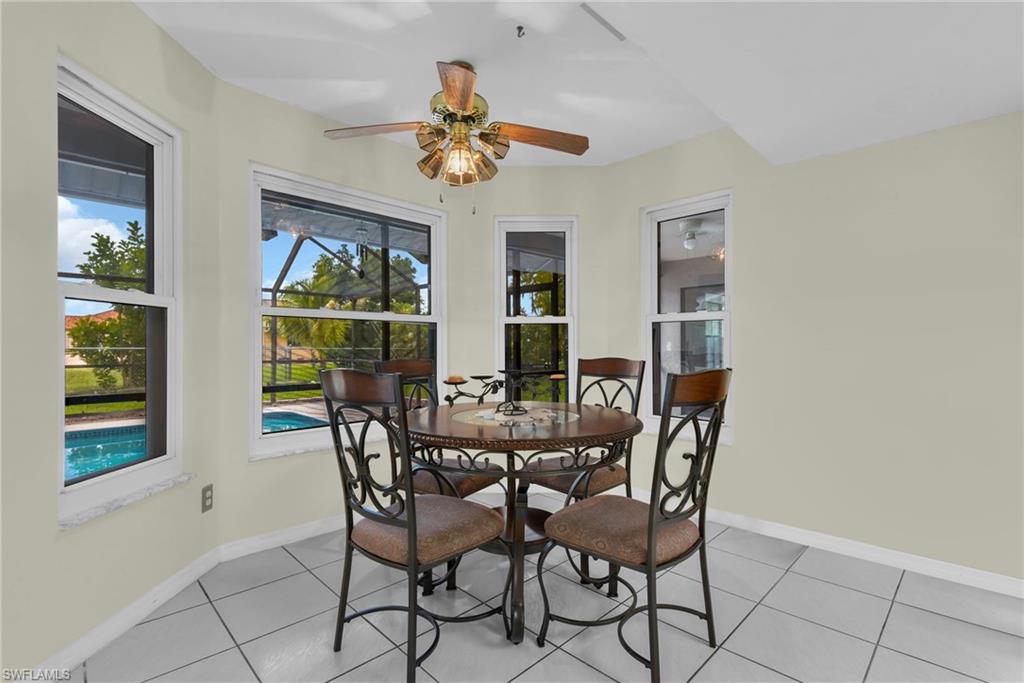 Breakfast Nook
