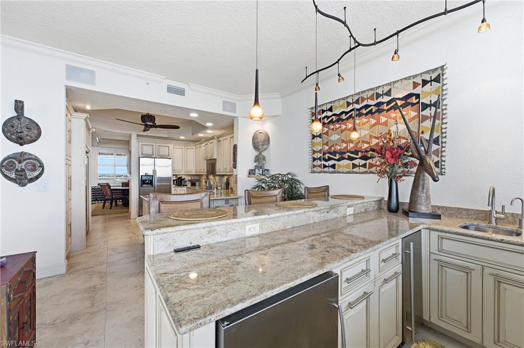 14200 Royal Harbour CT 803 photo 16