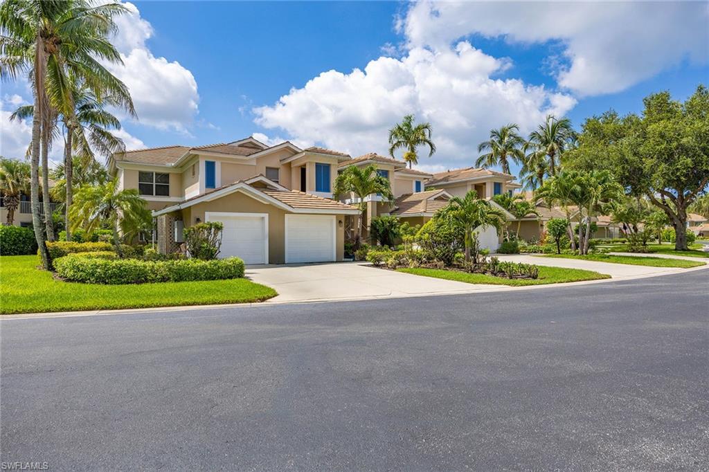866 Carrick Bend CIR 202