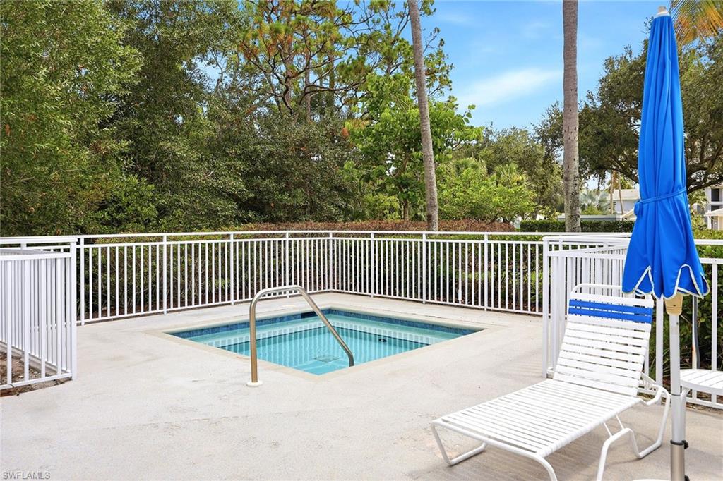 866 Carrick Bend CIR 202 photo 25