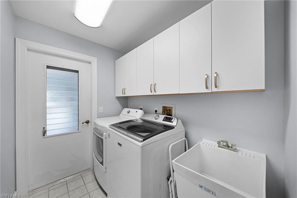 5300 8th PL photo 29