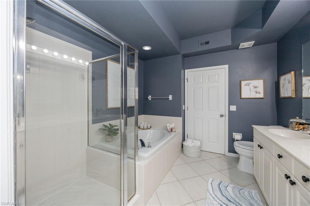 7098 Pond Cypress CT 102 photo 18