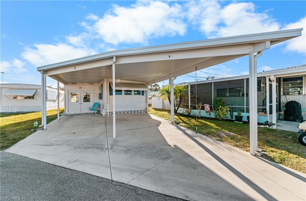 5558 Palm Beach BLVD 45