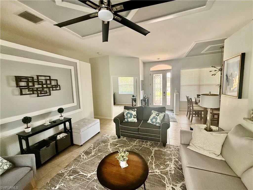 2836 SW 47th TER photo 6