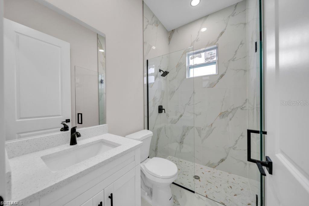 225/227 Homer AVE S photo 17
