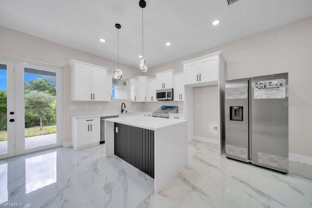 225/227 Homer AVE S