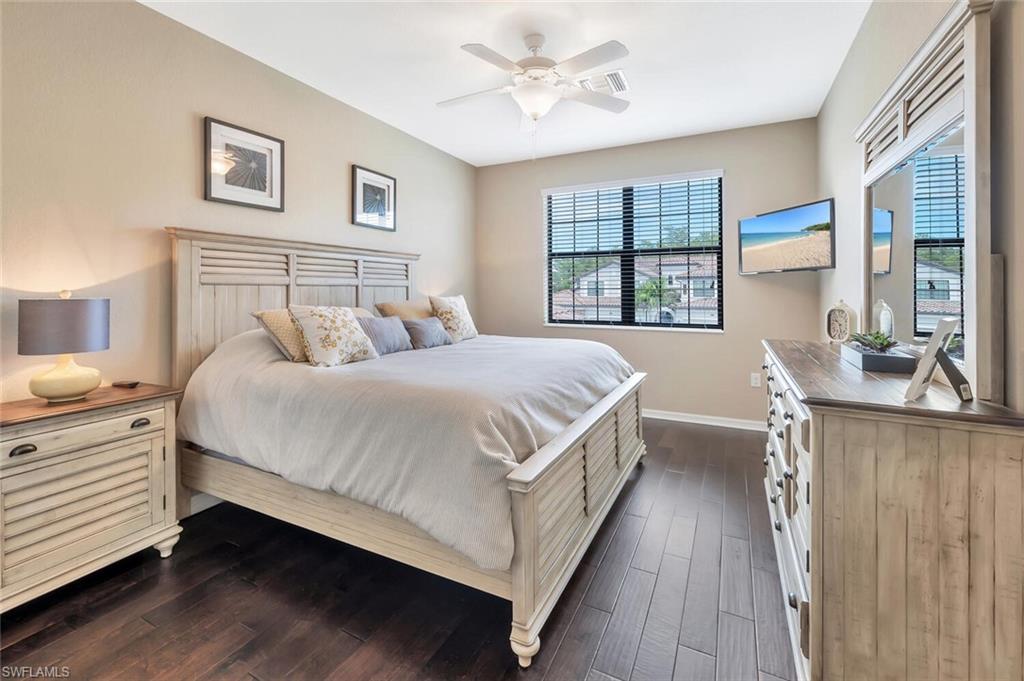 King Bed