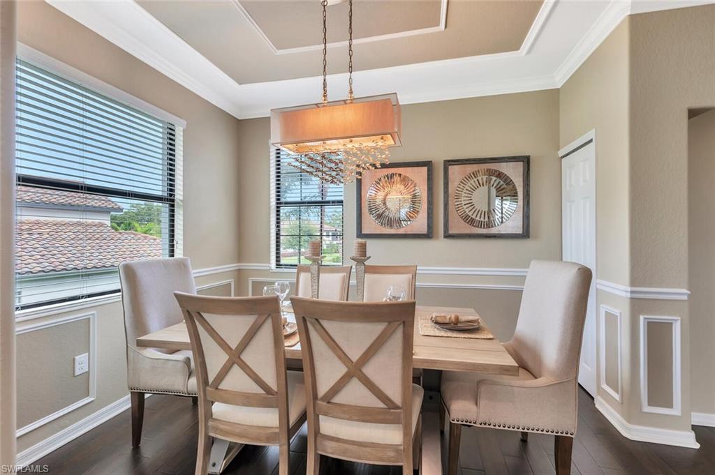 9485 Casoria CT 202 photo 11