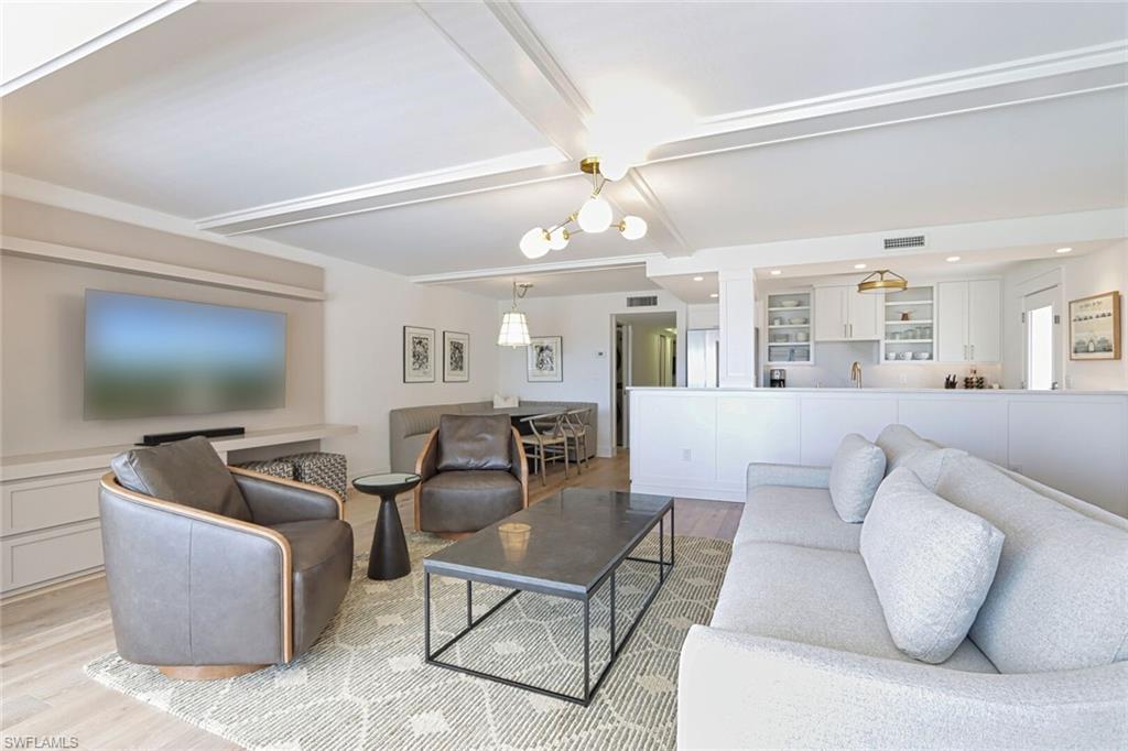 222 Harbour DR 105