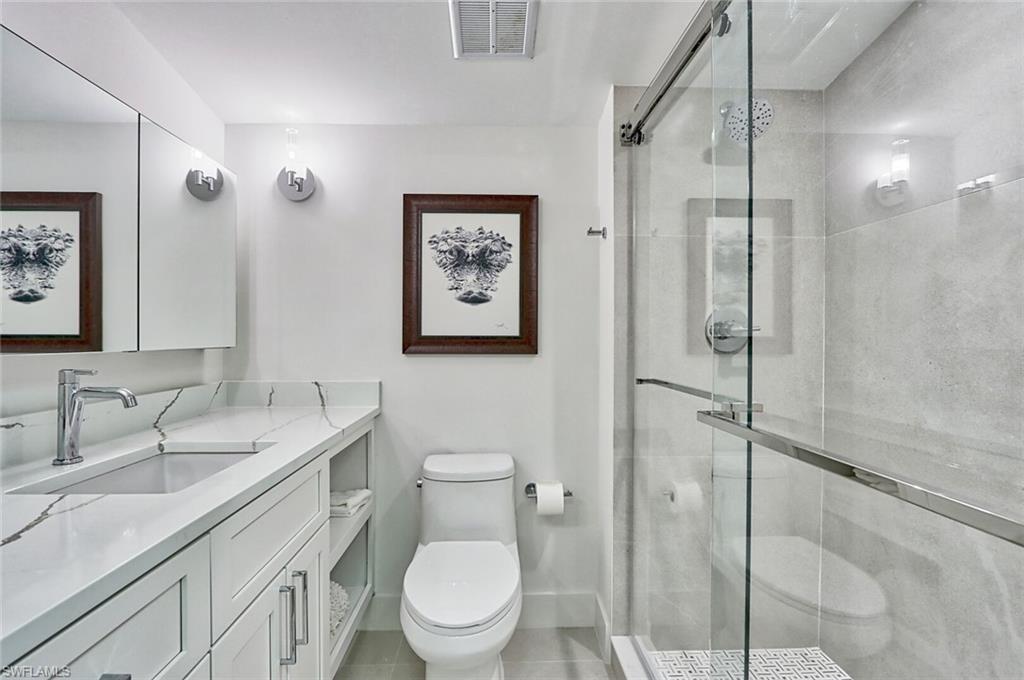 222 Harbour DR 105 photo 15