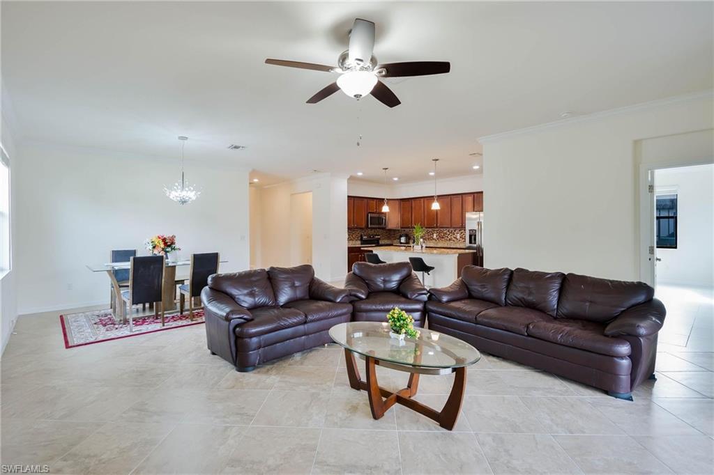 9215 Shadow Oak LN photo 6