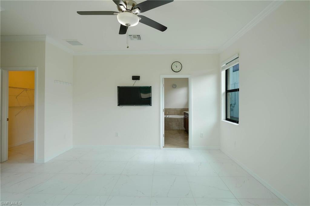 9215 Shadow Oak LN photo 9