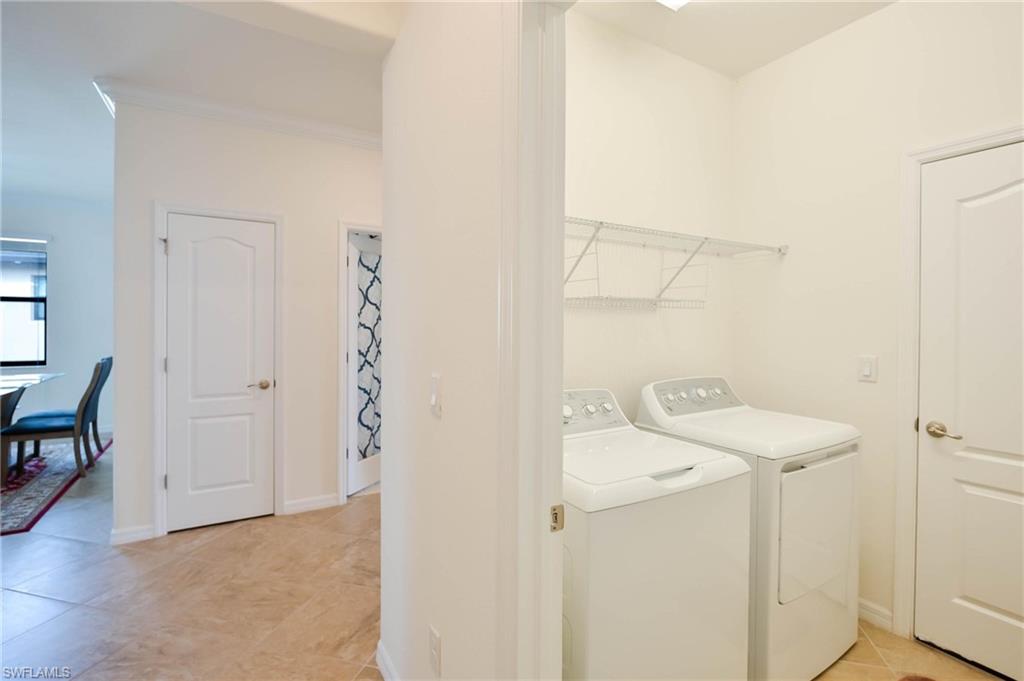 9215 Shadow Oak LN photo 24