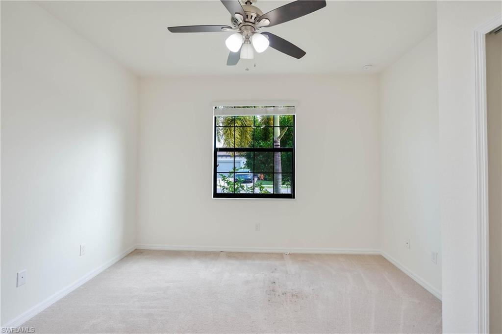 9215 Shadow Oak LN photo 14