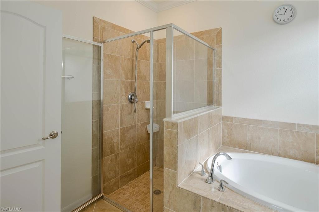 9215 Shadow Oak LN photo 11