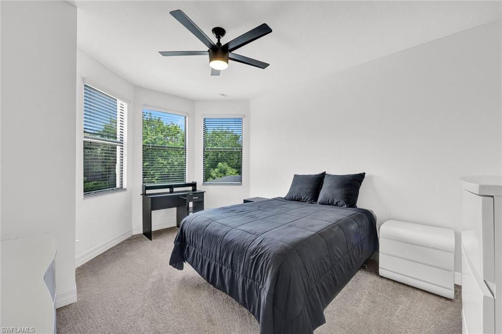 Upstairs Guest Bedroom (Bedroom 4)