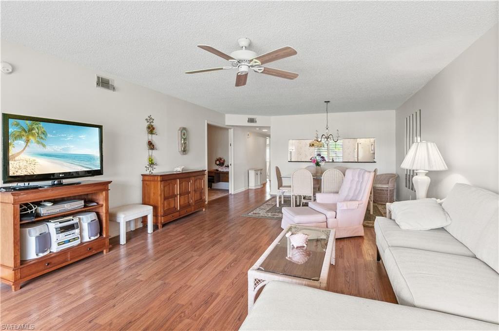 5916 Cranbrook WAY G102 photo 17