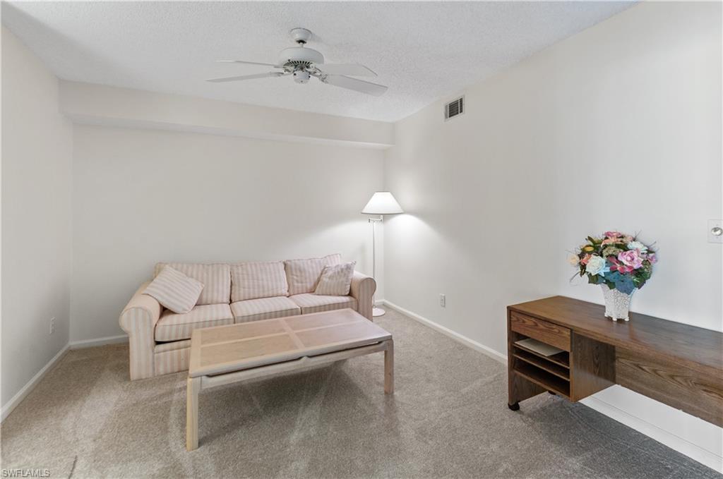 5916 Cranbrook WAY G102 photo 18