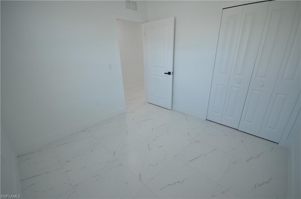 2132 Barker BLVD photo 6