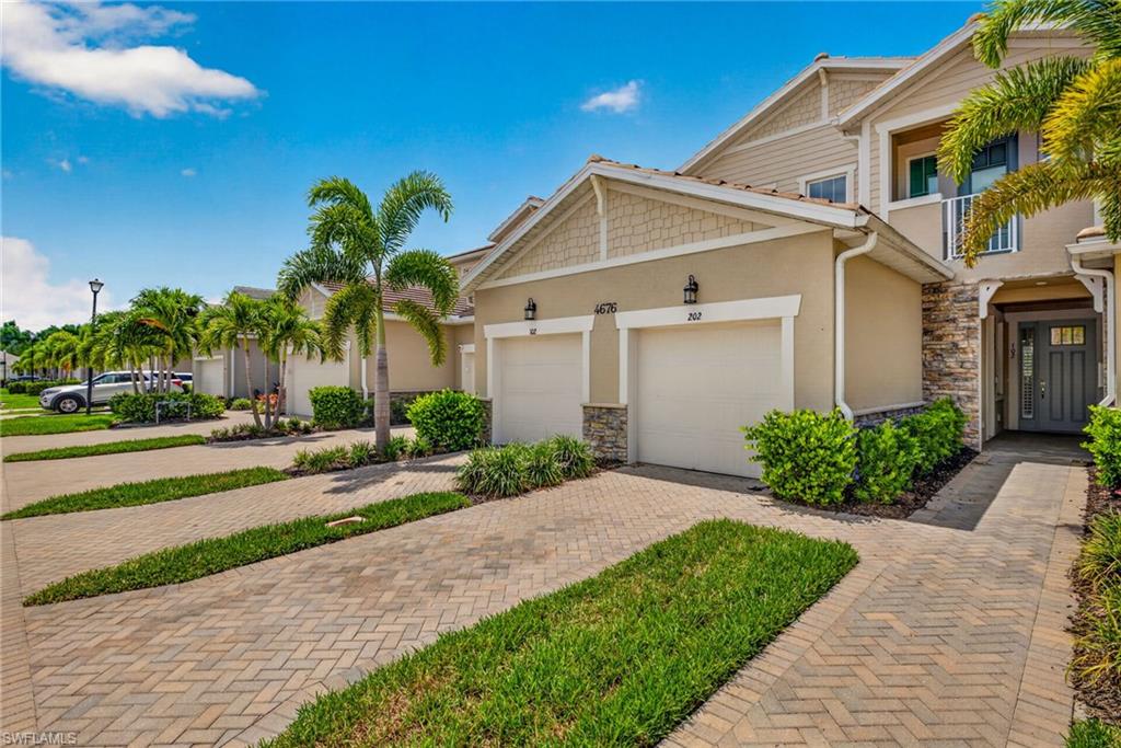 4676 Arboretum CIR 102