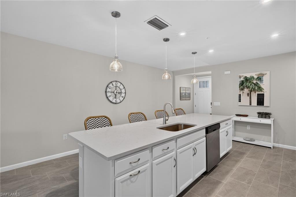 4676 Arboretum CIR 102 photo 9