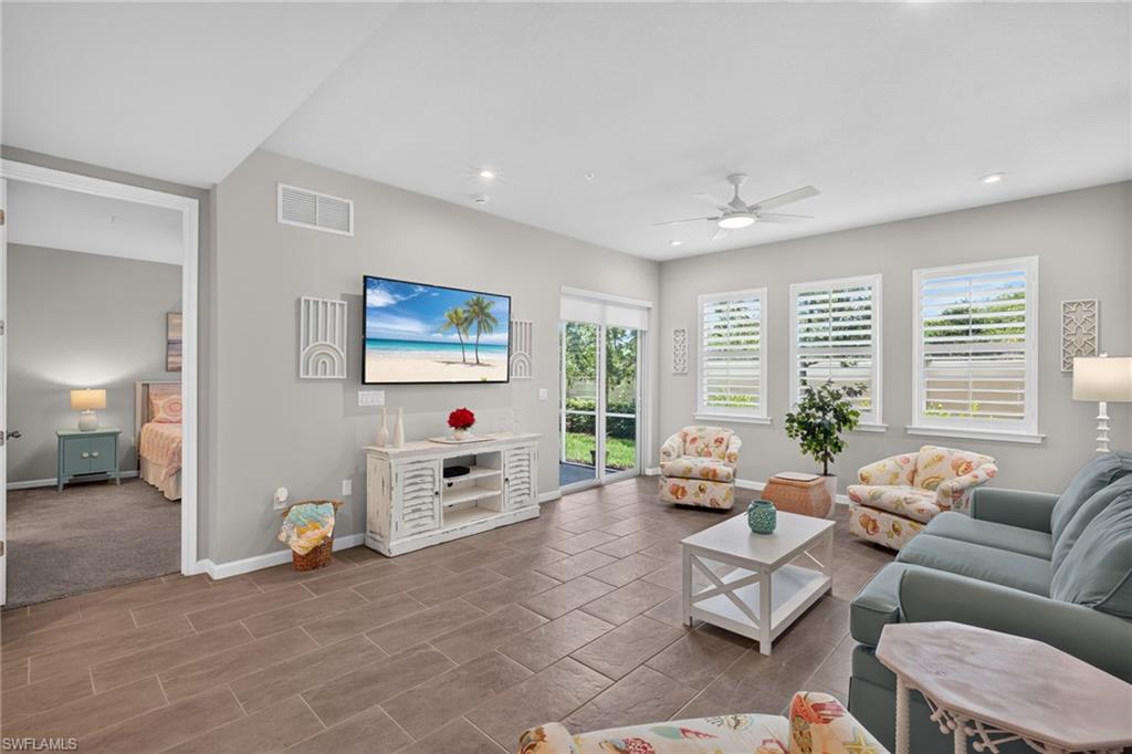 4676 Arboretum CIR 102