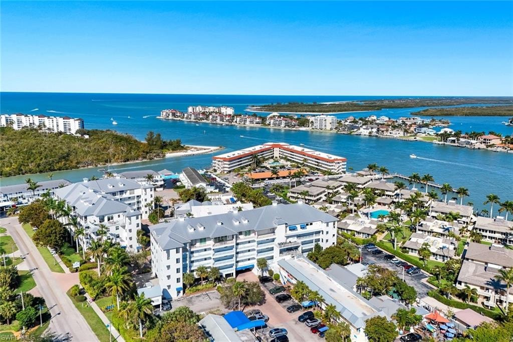 160 Palm ST 5