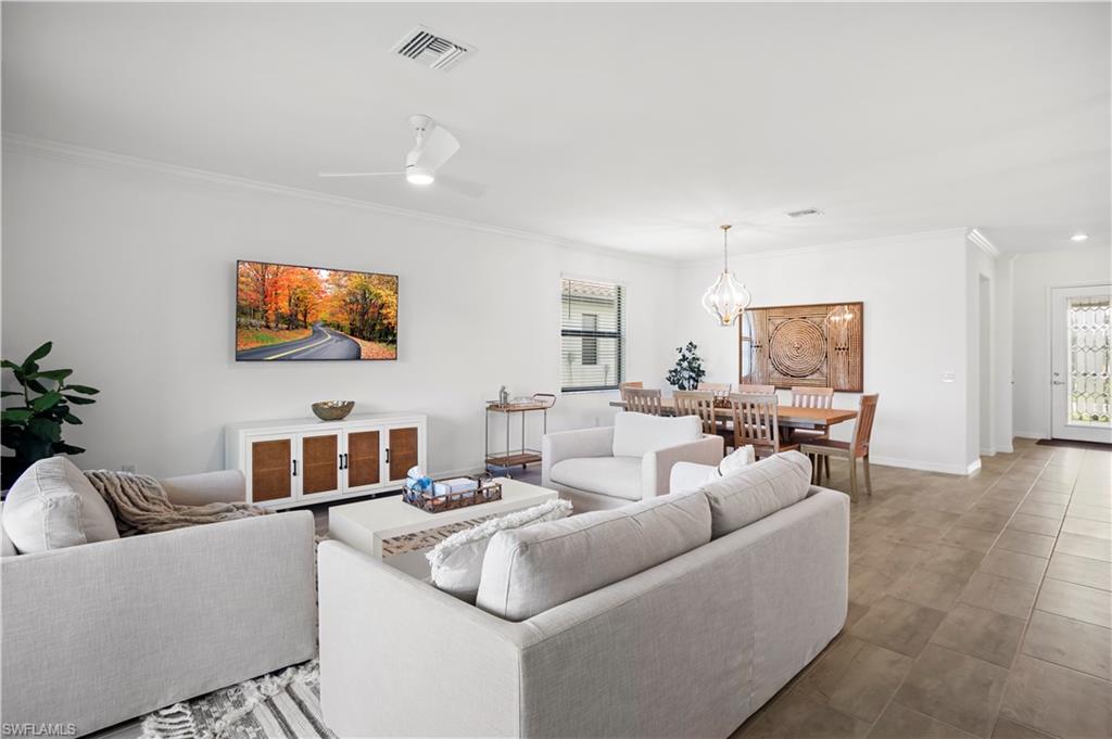 11512 Shady Palm WAY