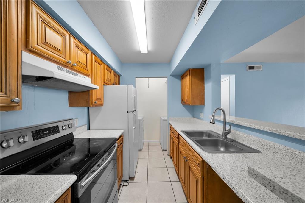 2885 Winkler AVE 612 photo 7