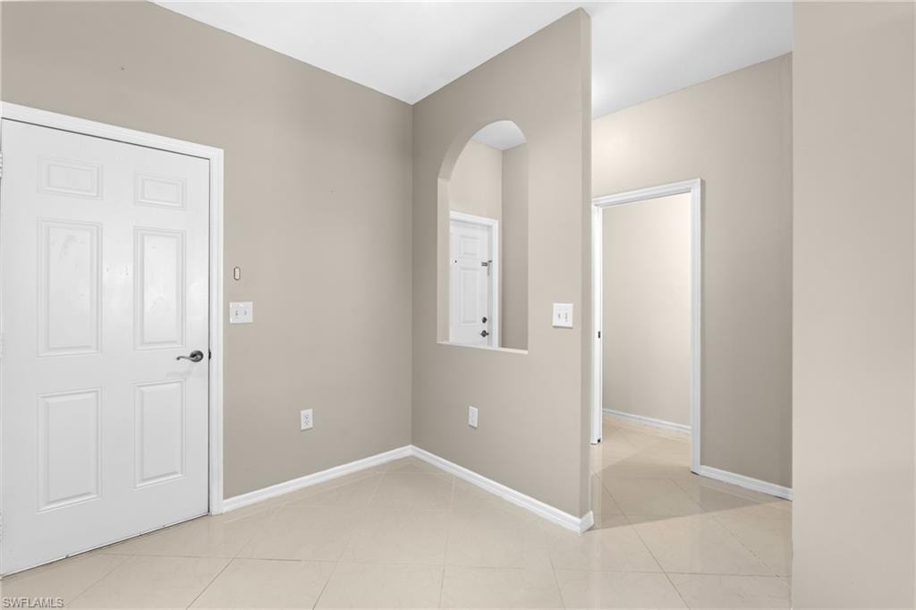3647 Pine Oak CIR 103 photo 6