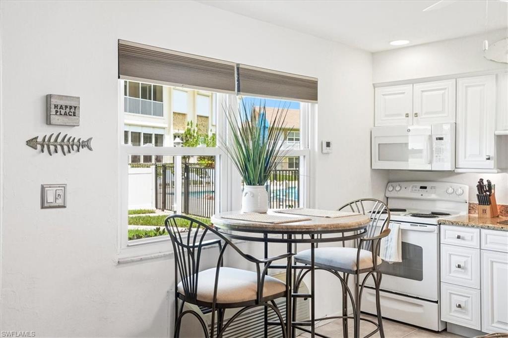 850 Palm ST F2
