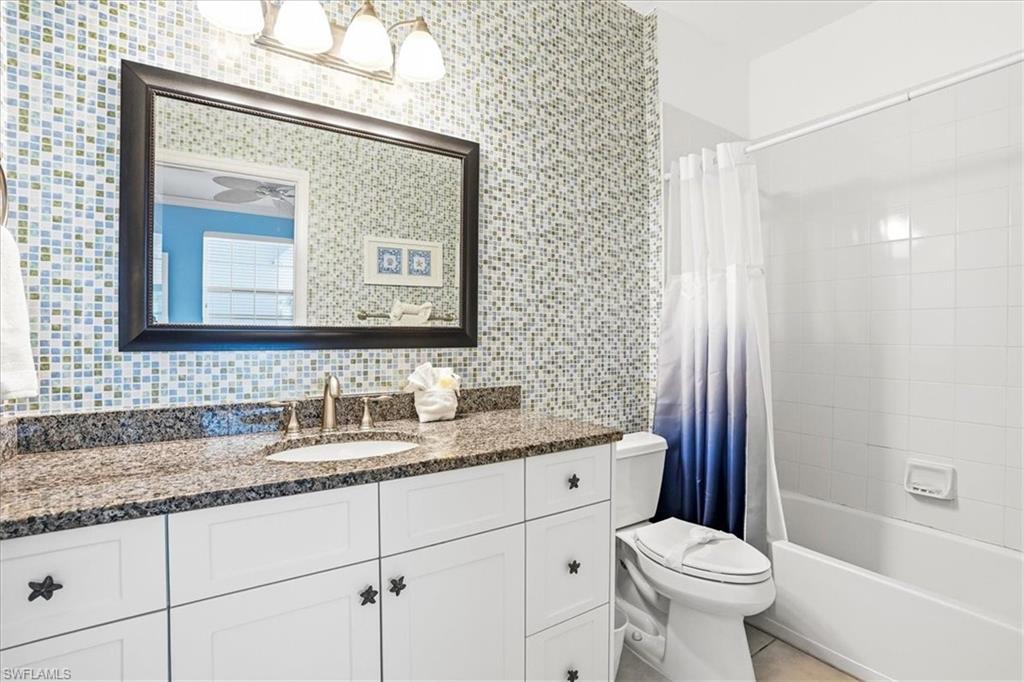 140 Palm ST 207 photo 22