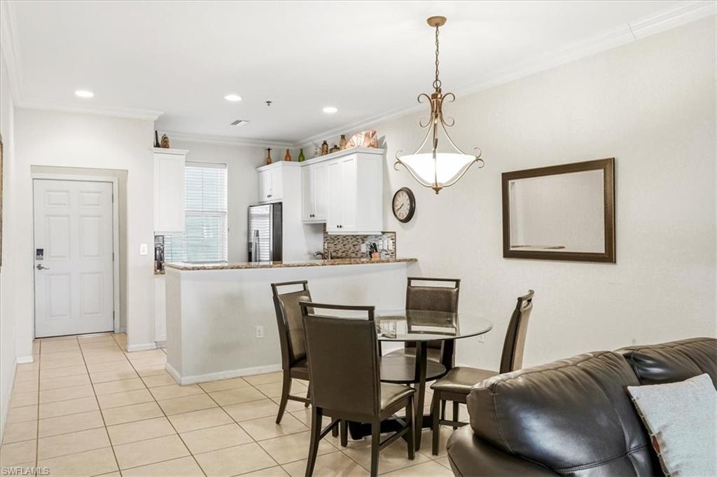 140 Palm ST 207 photo 8
