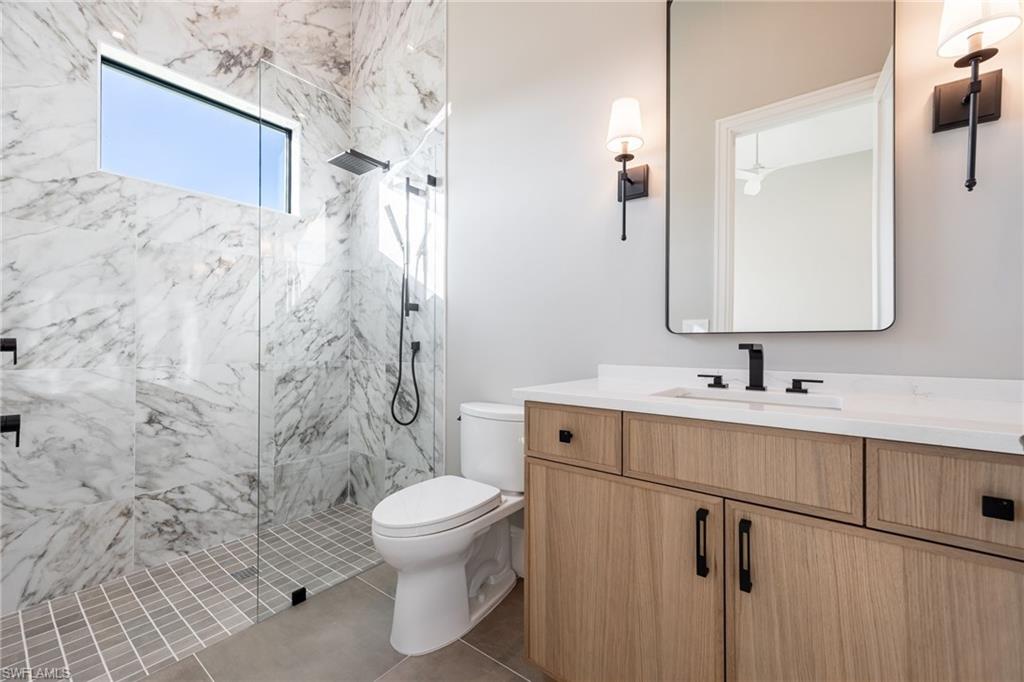 15850 Hampton View CT photo 37