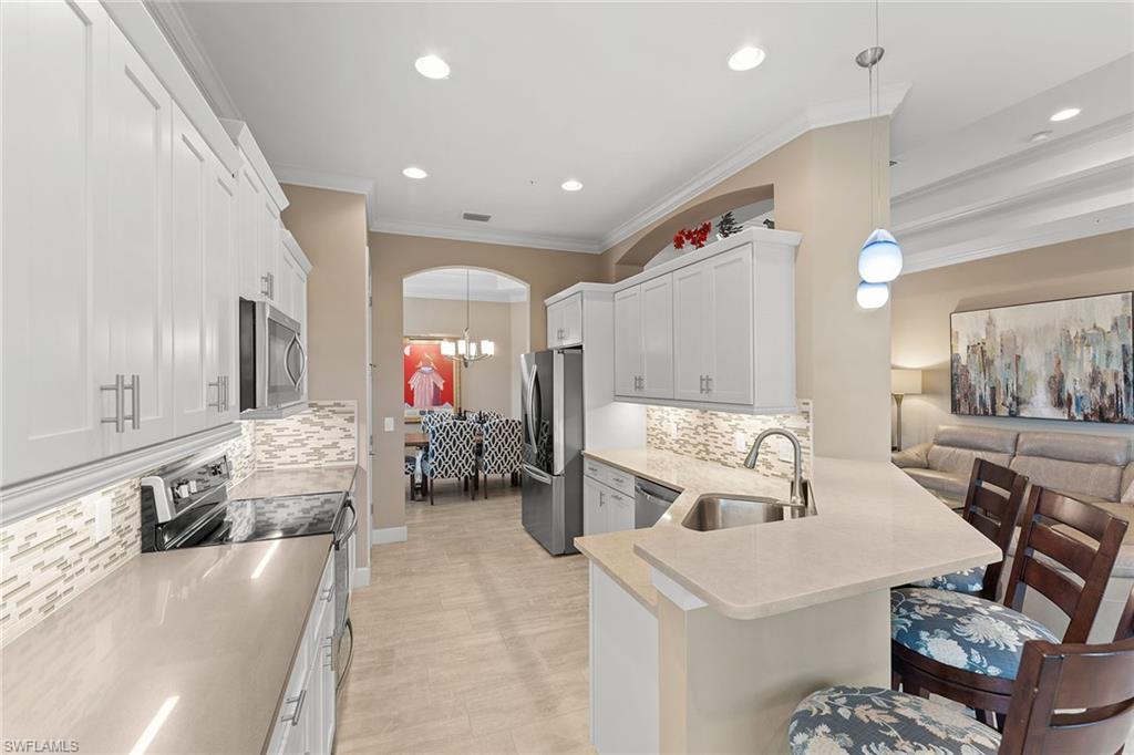 12041 Covent Garden CT 2202 photo 14