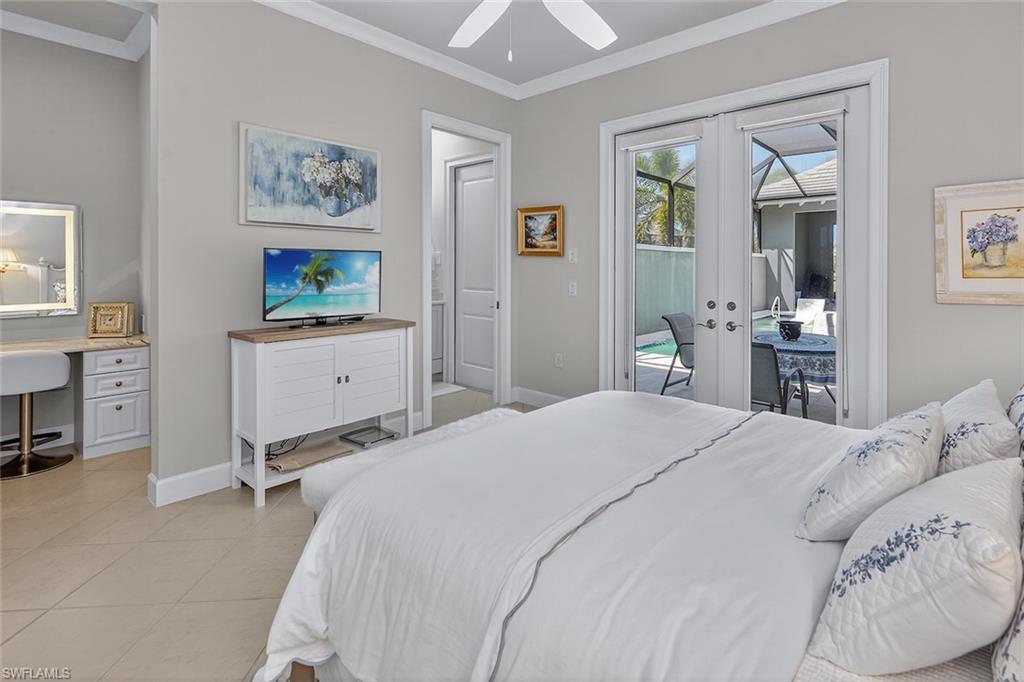 The casita offers guests comfort, privacy, and independent access.