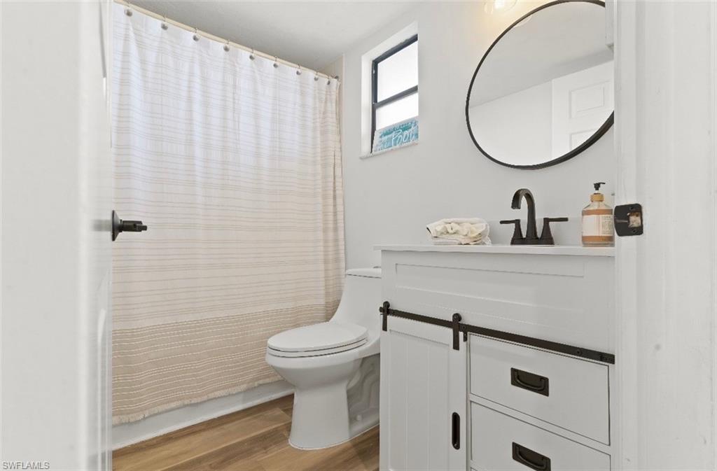 600 Neapolitan WAY 146 photo 12
